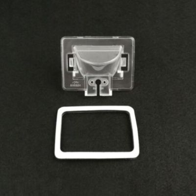Camera video auto dedicata pentru mersul cu spatele compatibila cu Mazda 5 deschidere 120 de grade instalare la becul de la num