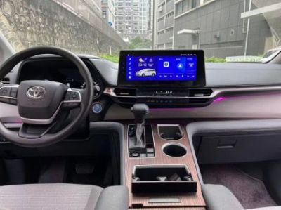 Navigație Toyota Sienna 2020-24, 12.3 inci, bluetooth, 4GB ram, 64GB stocare