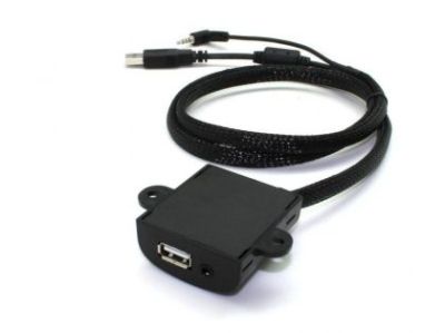 Connects2 CTUNIUSB prinza univerala USB si AUX