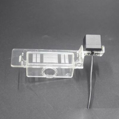 Camera video auto dedicata pentru mersul cu spatele compatibila cu Kia K5 unghi 150 de grade night vision 0 lux U2